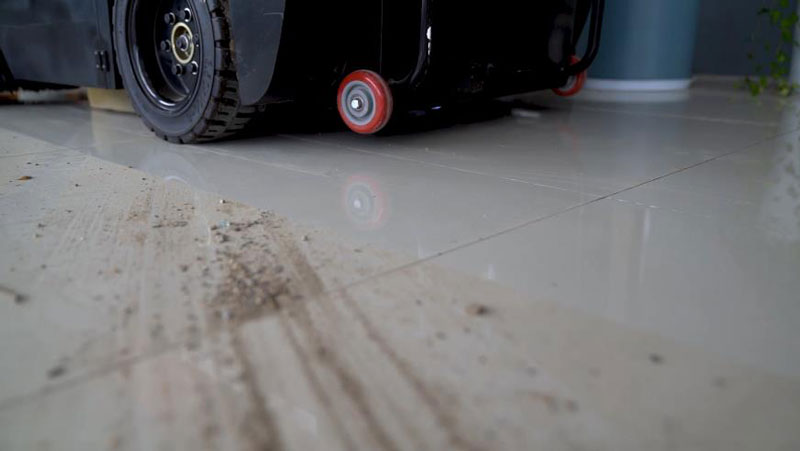 為什么工業(yè)掃地機(jī)是企業(yè)的必需品 為什么工業(yè)掃地機(jī)是企業(yè)的必需品