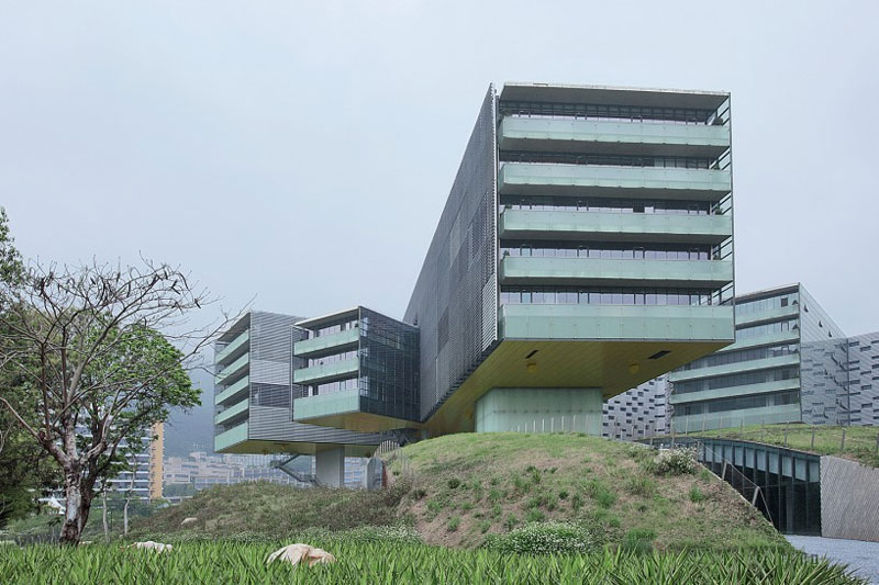 萬科企業向揚子采購4臺S11鋰電款掃地機 萬科企業向揚子采購4臺S11鋰電款掃地機