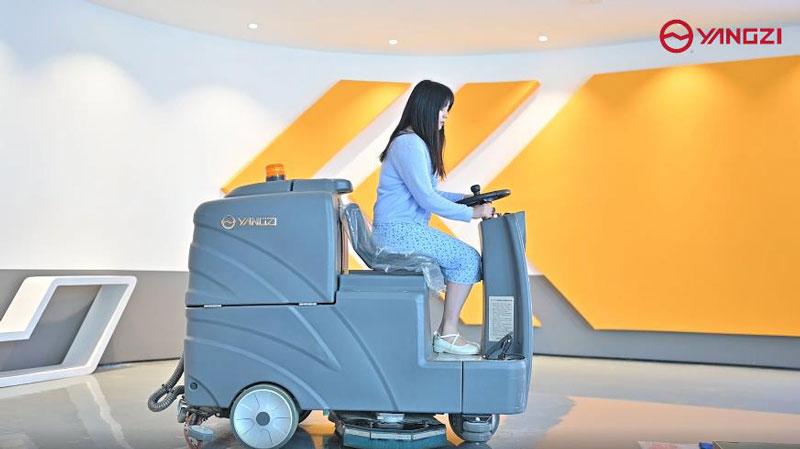 電池供電的洗地機的優勢！