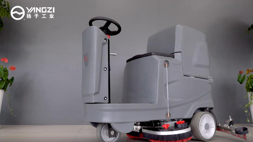 正確使用洗地機(jī)的五個(gè)法則 正確使用洗地機(jī)的五個(gè)法則